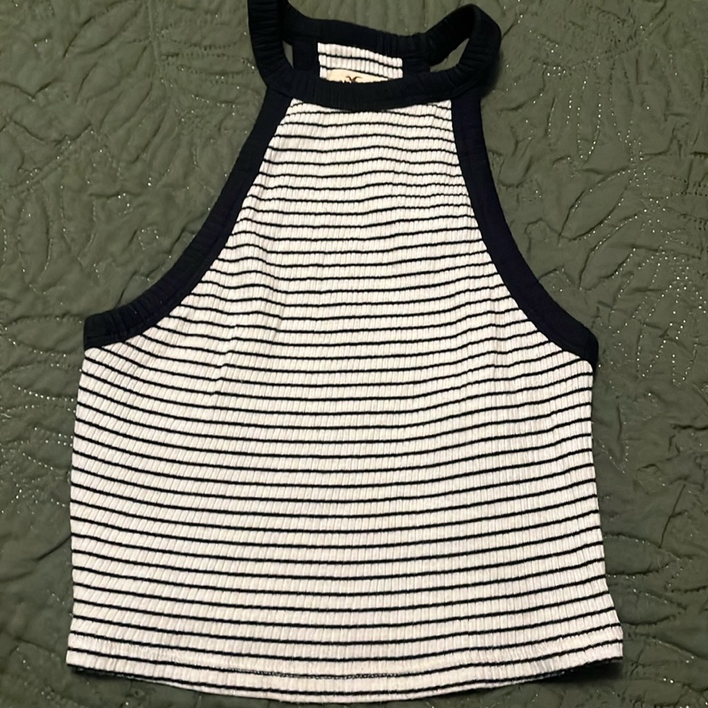 Pre owned Hollister small tank top size small
